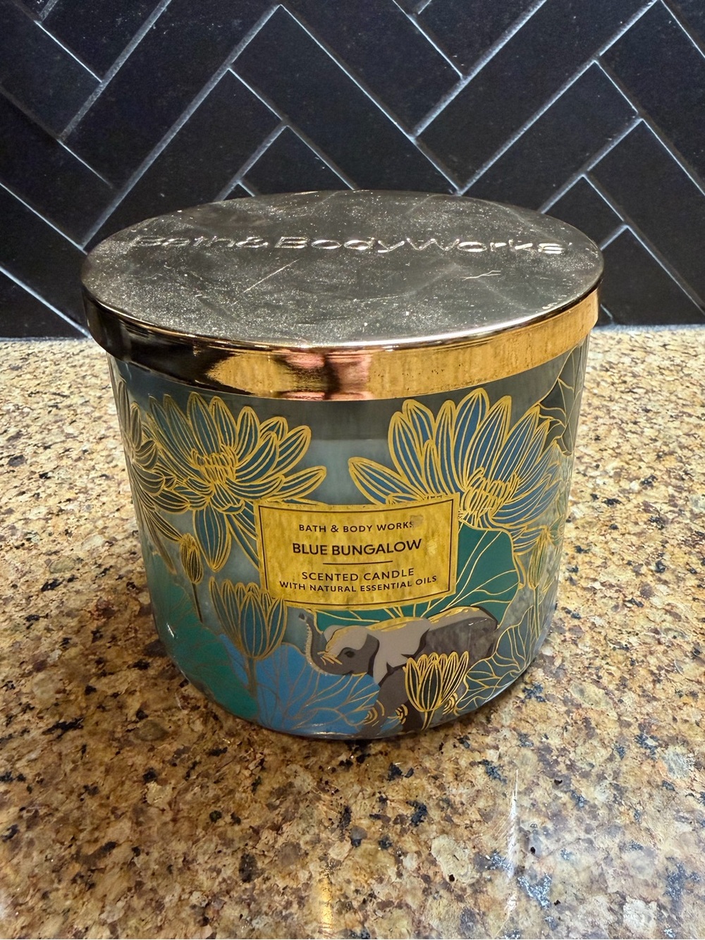 Bath & Body Works Blue Bungalow Scented 3-Wick Cabdle - Picture 2 of 10